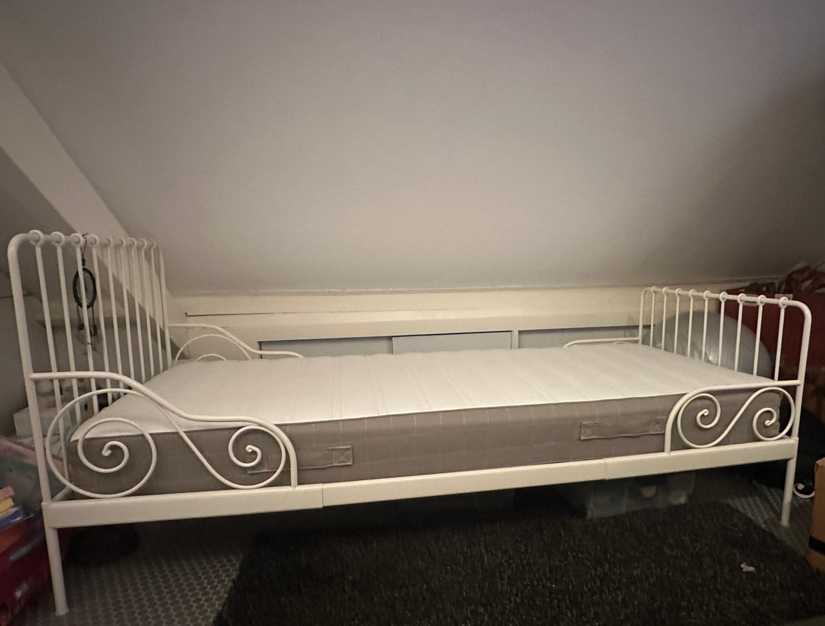 Ikea bed uitschuifbaar 80x200, Ophalen, 85 tot 100 cm, Zo goed als nieuw, Lattenbodem