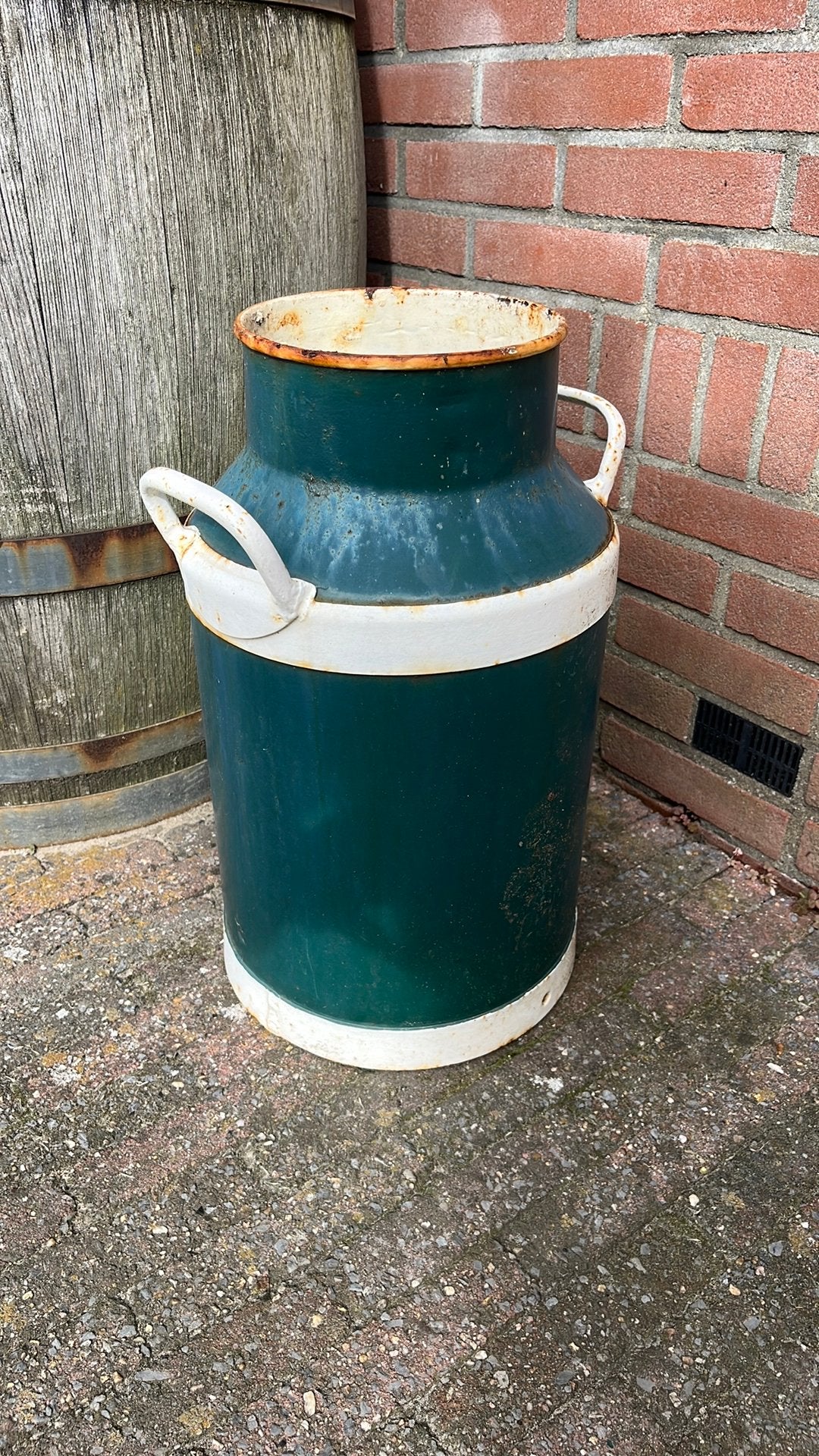 Ijzeren decoratieve melkbus, Ophalen, Gebruikt
