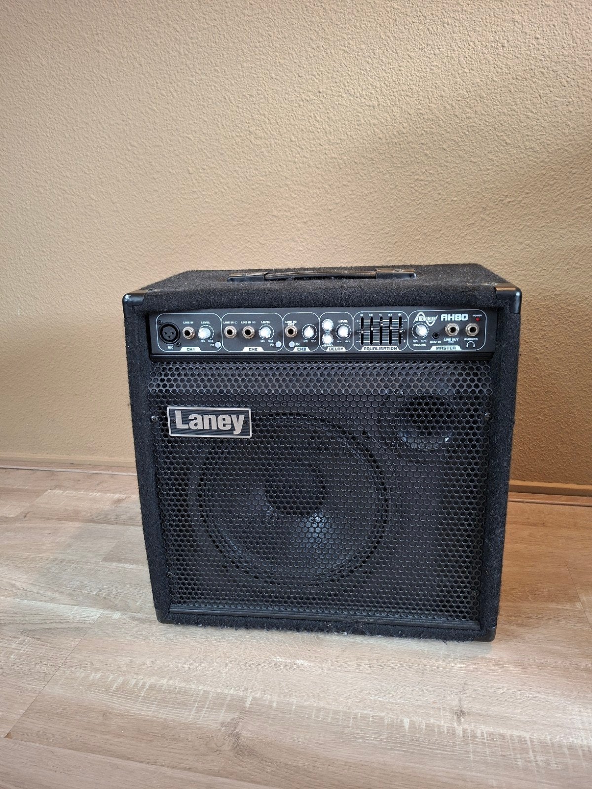 Laney AH80 Audiohub multi-instrument versterker (80W,), Ophalen, Gebruikt, Gitaar, 50 tot 100 watt