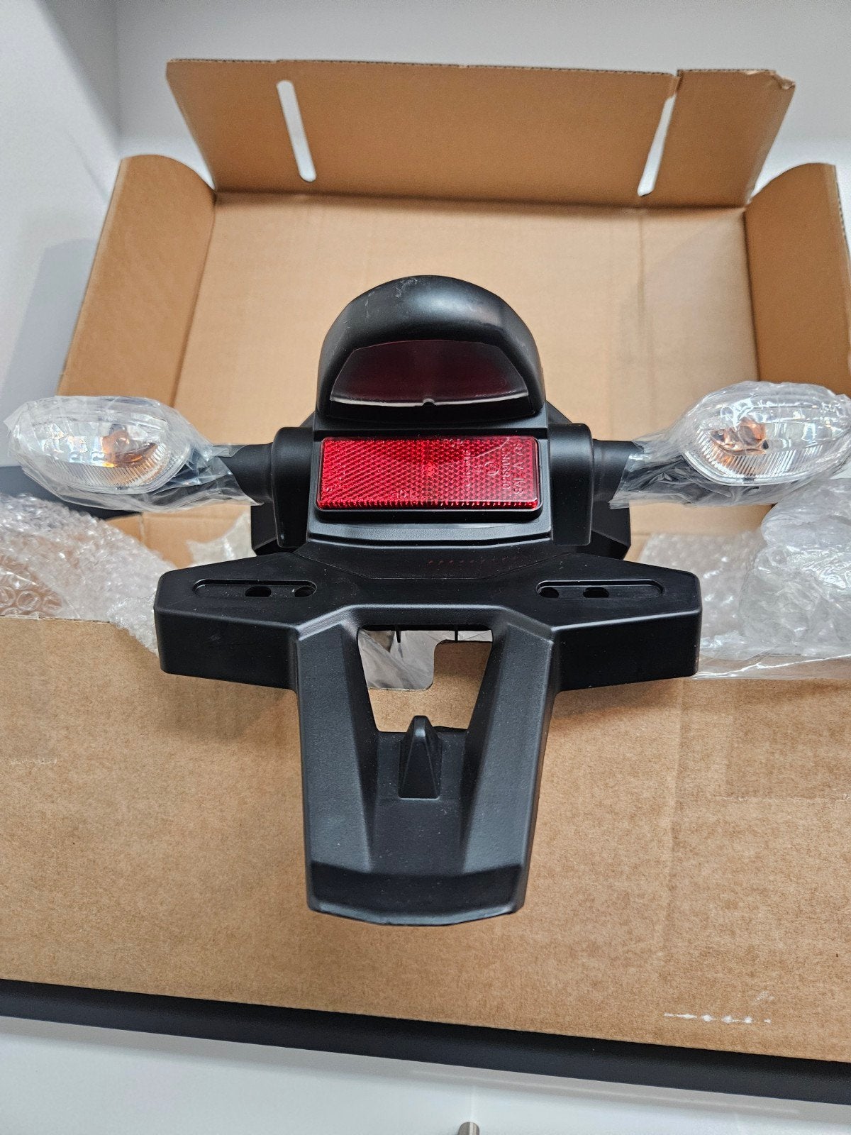 Originele Kentekenplaathouder Knipperlichten MT-09 Tracer, Motoren, Onderdelen | Yamaha, Ophalen of Verzenden, Nieuw