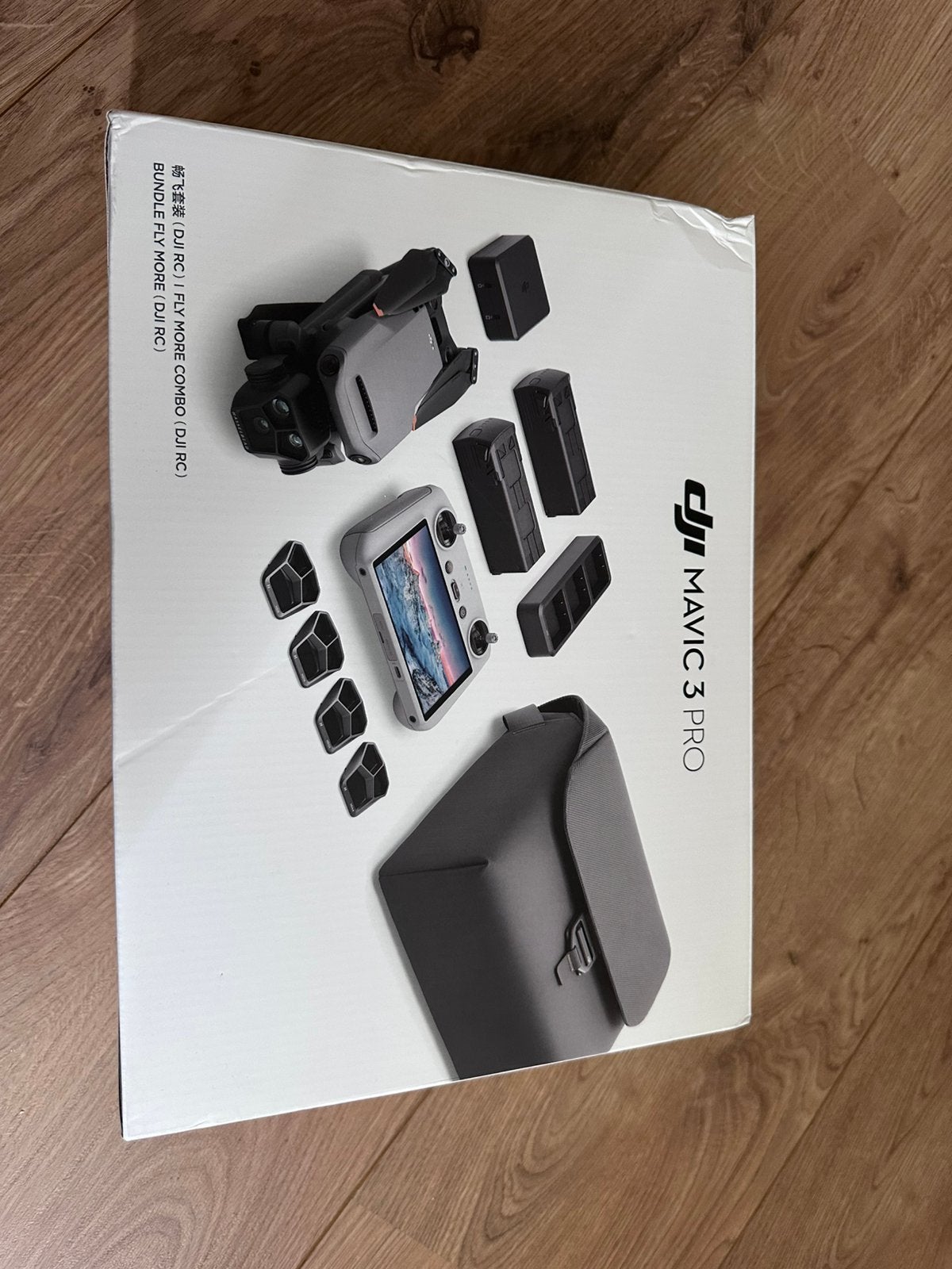 Mavic 3 pro, Ophalen, Extra accu('s), 5 tot 10 kilometer, Zo goed als nieuw