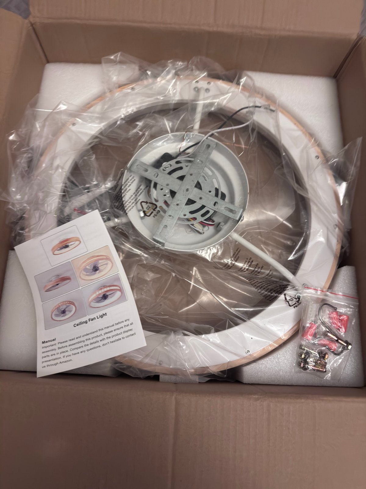Nieuwe plafondventilator met verlichting en afstandsbedienin, Ophalen of Verzenden, Nieuw, Hout, Overige fittingen