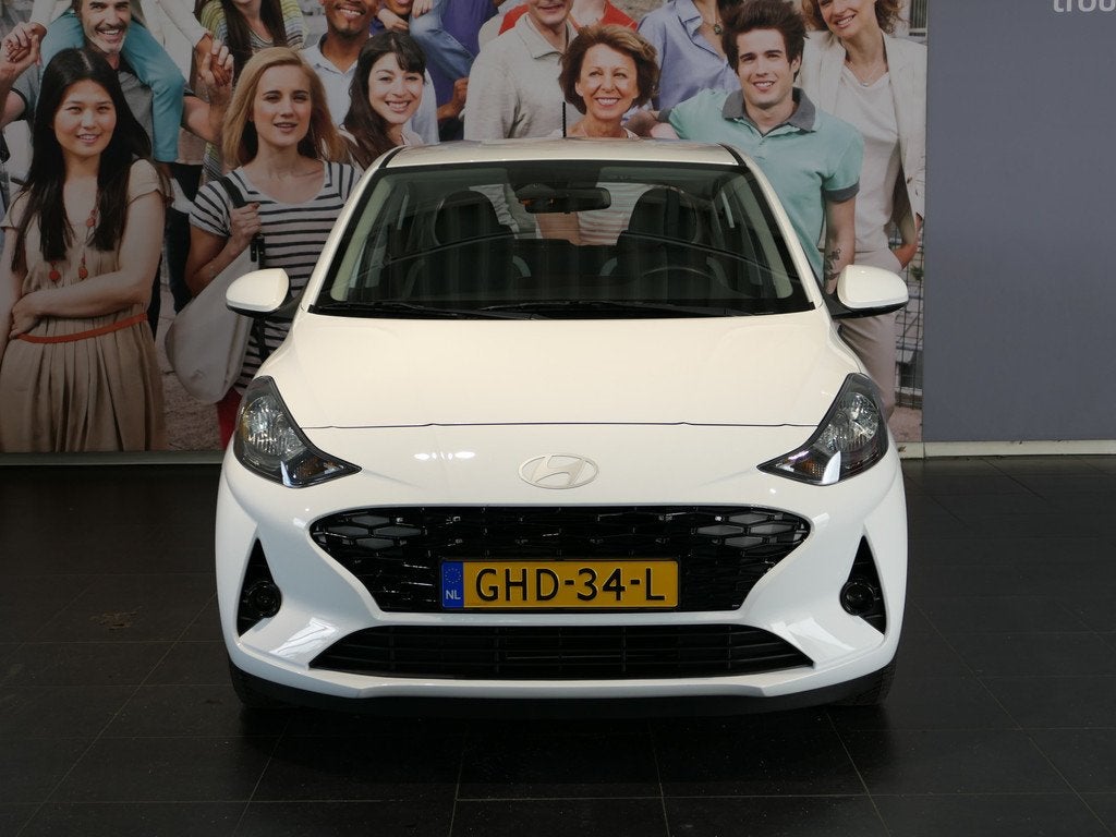 Hyundai i10 1.0 Comfort - Apple carplay/ Android auto - Crui, Stof, Gebruikt, 899 kg, Wit
