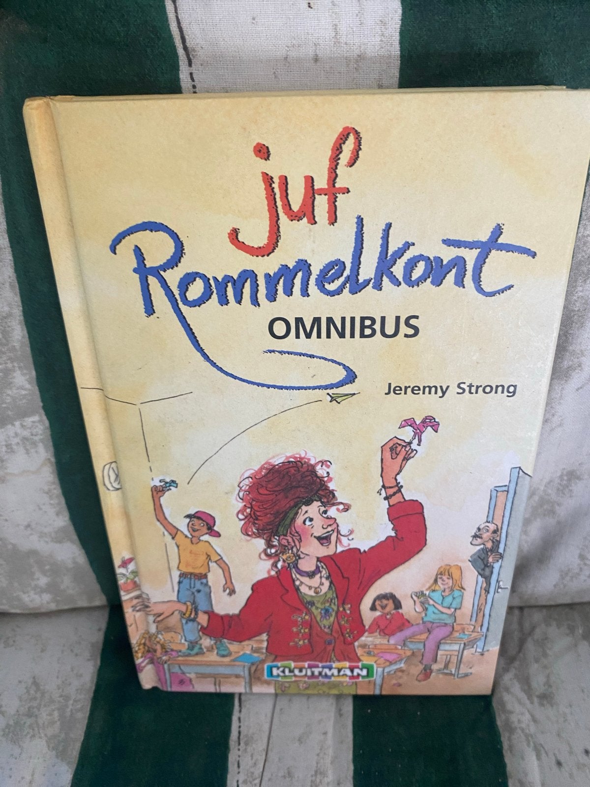 Juf Rommelkont Omnibus - Jeremy Strong, Boeken, Ophalen of Verzenden, Zo goed als nieuw, Fictie algemeen