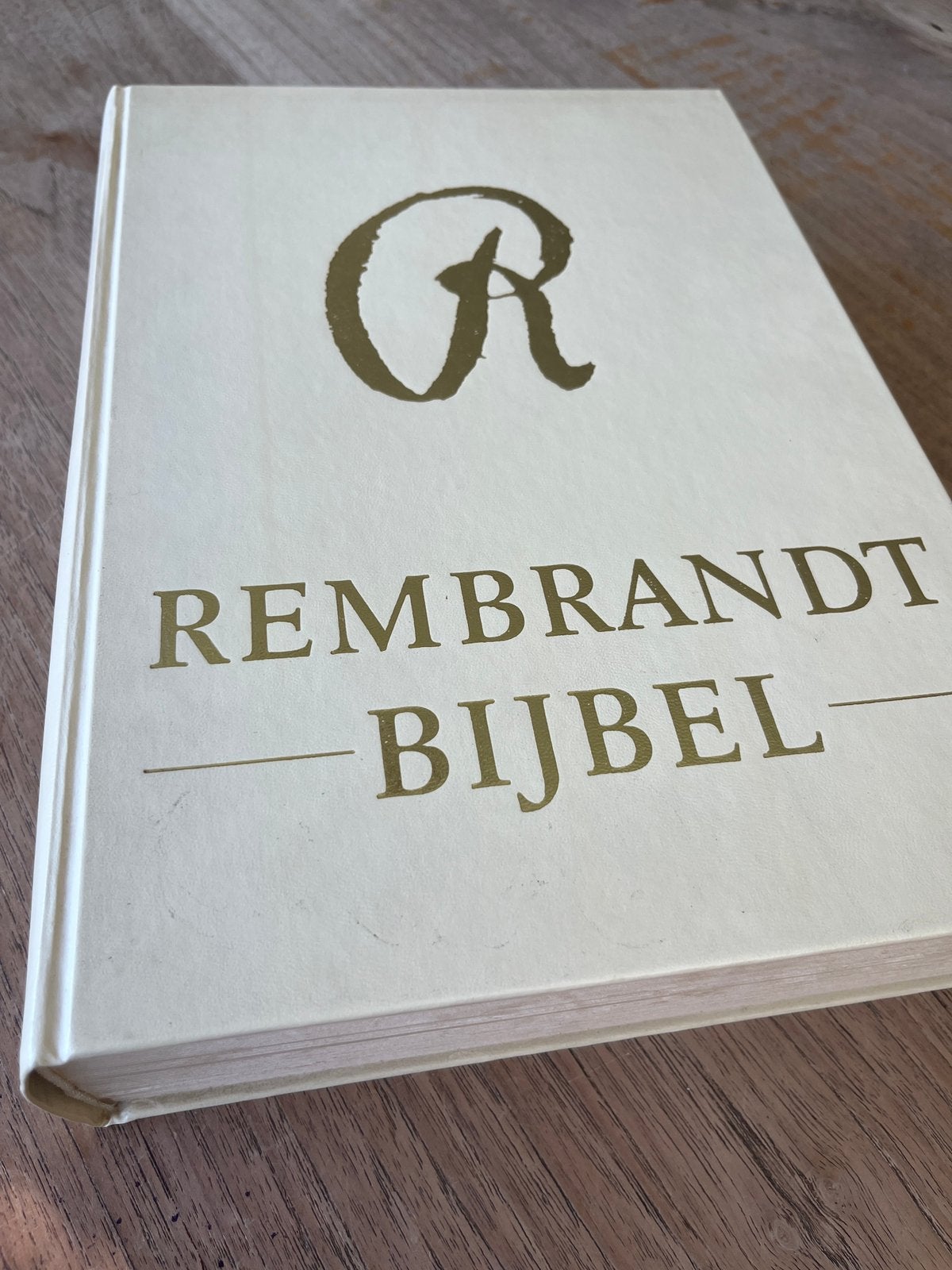 Rembrandt Bijbel, uitgeverij R.B.S. B.V., Ophalen of Verzenden, Zo goed als nieuw, Christendom | Katholiek