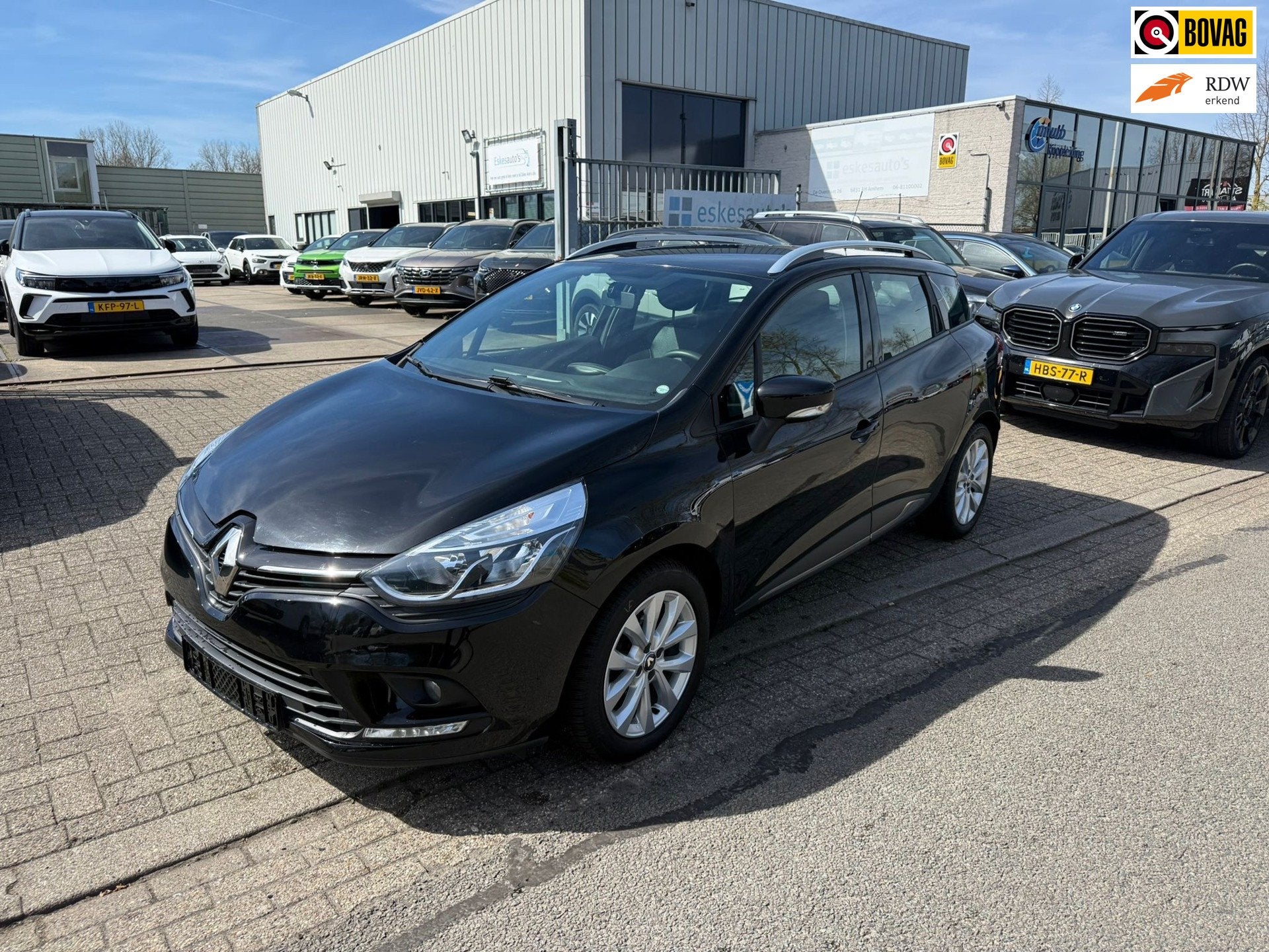 Renault Clio Estate 0.9 TCe Life, Navi, Airco Dealer auto, Voorwielaandrijving, 898 cc, Stof, Gebruikt