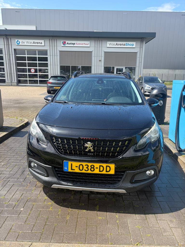 Peugeot 2008 1.2 GTI 130pk 2016 Zwart, Auto's, 1250 kg, Zwart, 1199 cc, Handgeschakeld