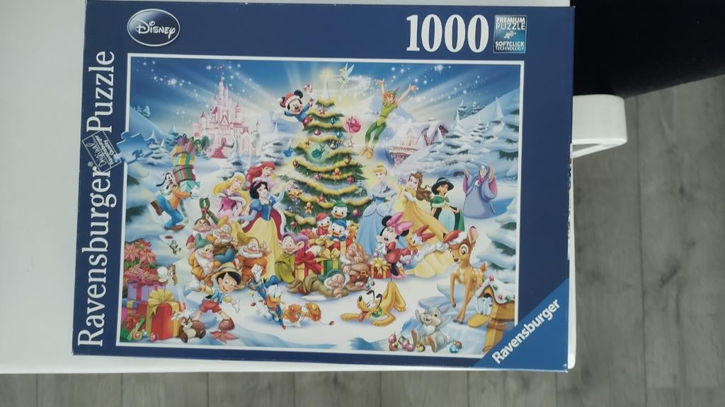 Ravensburger Disney Kerstpuzzel 1000 stukjes, Ophalen, 500 t/m 1500 stukjes, Zo goed als nieuw, Legpuzzel