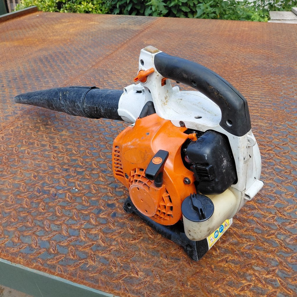 STIHL bg85 bladblazer, Tuin en Terras, Bladblazers, Gebruikt, Handgedragen, Benzine, Ophalen