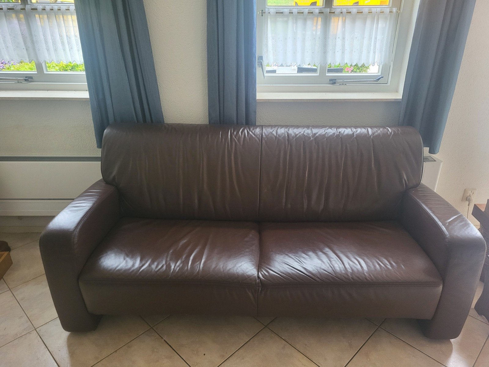 Lederen 2-zitsbank en fauteuil - Bruin, Huis en Inrichting, Gebruikt, 150 tot 200 cm, Tweepersoons, Ophalen of Verzenden