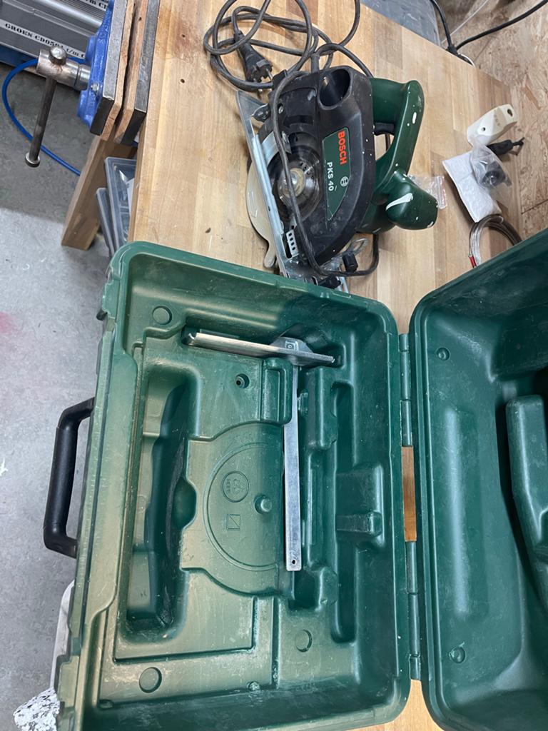 Bosch Cirkelzaag PKS 40 met koffer, Ophalen of Verzenden, Gebruikt, Cirkelzaag