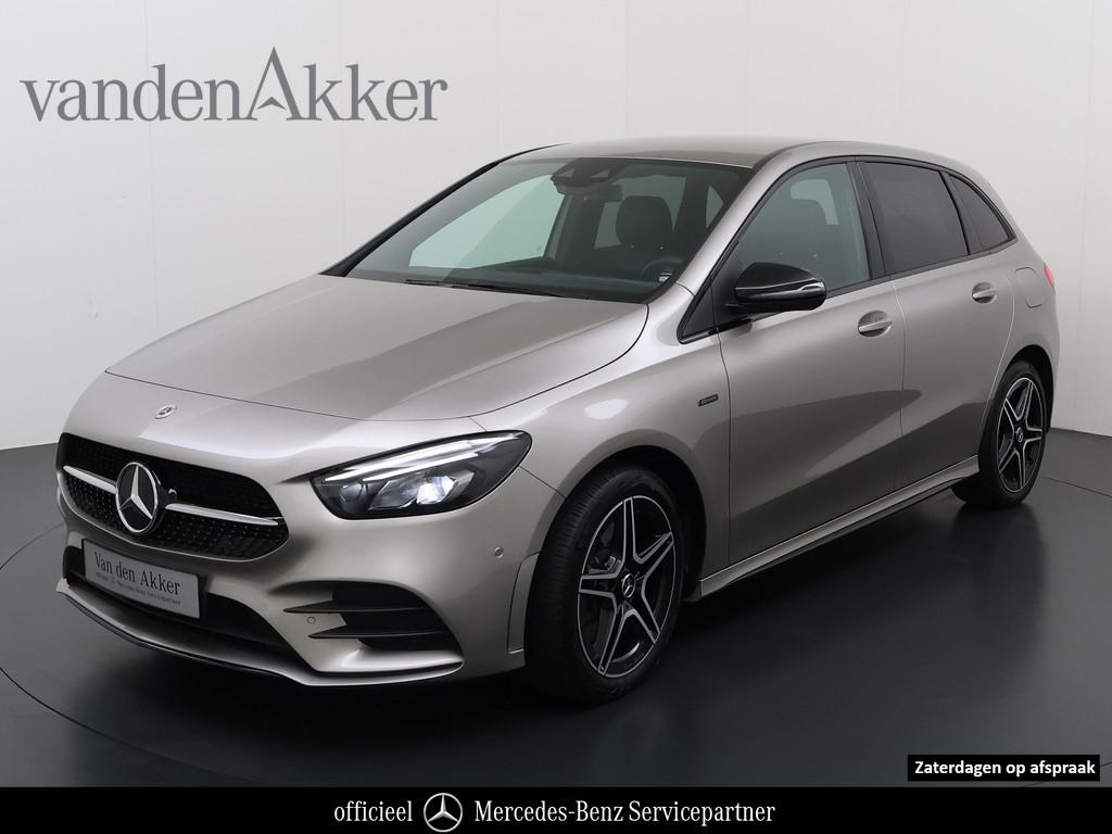 Mercedes-Benz B-Klasse 250e AMG // SoH 92,3% // Trekhaak //, Auto's, Mercedes-Benz, 12 maanden, Gebruikt, 4 cilinders, 15 kWh