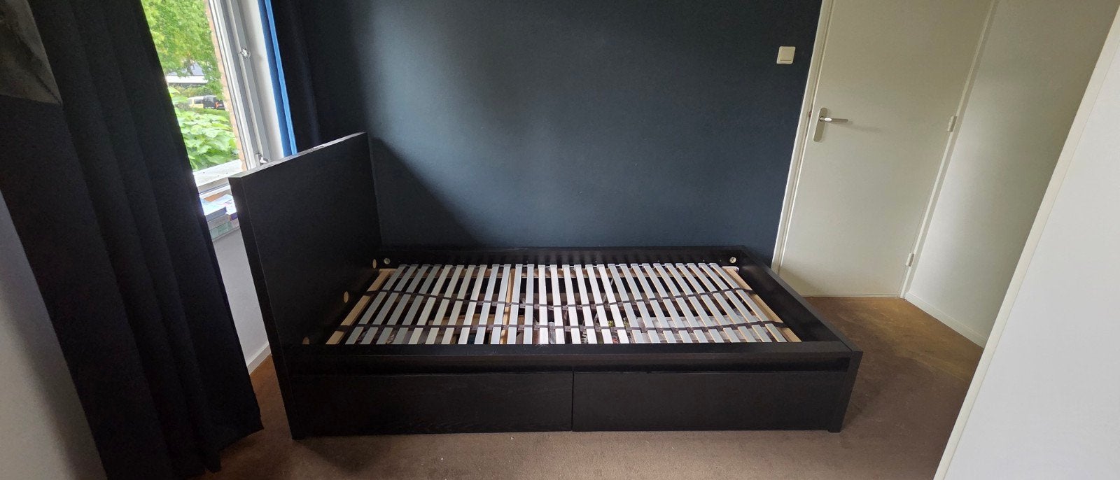 MALM Bedframe zwartbruin 90x200 2 lades incl lattenbodem, Modern en functioneel, 90 cm, Eenpersoons, Zwart