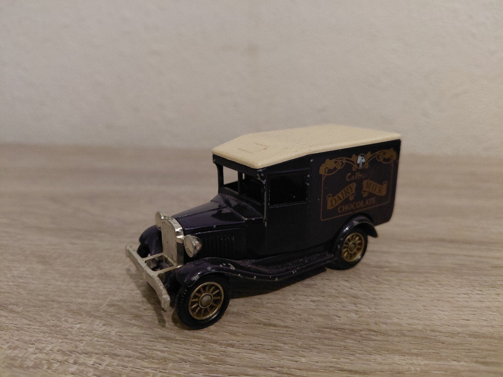 'Cadbury' Model A Ford Van, Verzenden, Gebruikt, Groter dan 1:32, Overige merken