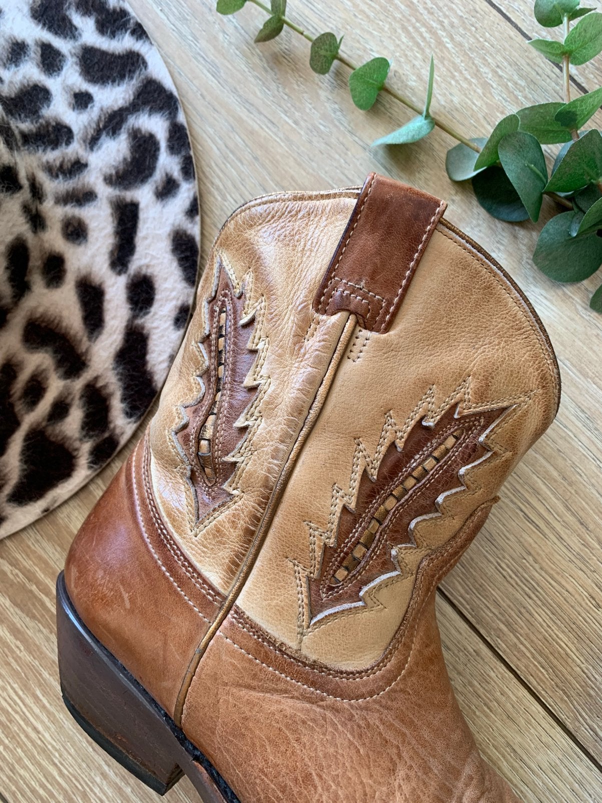 ASH enkellaarsjes 39 western boots bohemian laarzen, Kleding | Dames, -, Lage of Enkellaarzen, Ophalen of Verzenden, Zo goed als nieuw