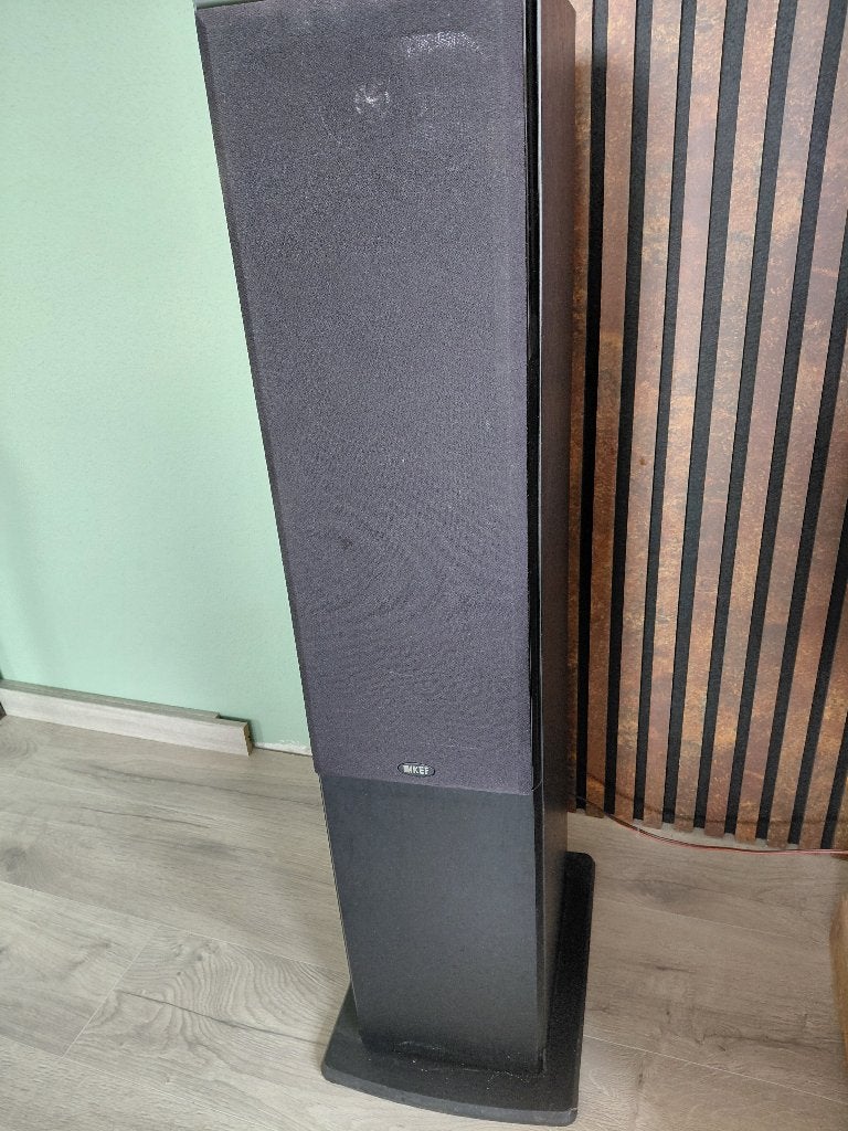 speakers 2x, Audio, Tv en Foto, Luidsprekers, Ophalen, Zo goed als nieuw, Center speaker, Overige merken