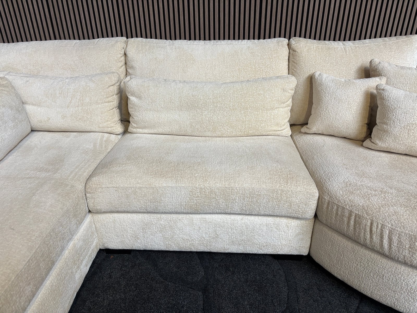 GRATIS LEVERING Luxe U-Bank Beige 360x220x160 GEREINIGD, Huis en Inrichting, Hoekbank, 300 cm of meer, Ophalen of Verzenden, Zo goed als nieuw