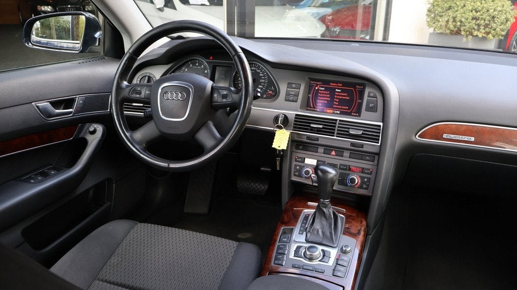 Audi A6 Limousine 3.2 FSI quattro Pro Line|PDC|Trekhaak|Crui, Auto's, Audi, Automaat, Gebruikt, Zwart, Parkeersensor