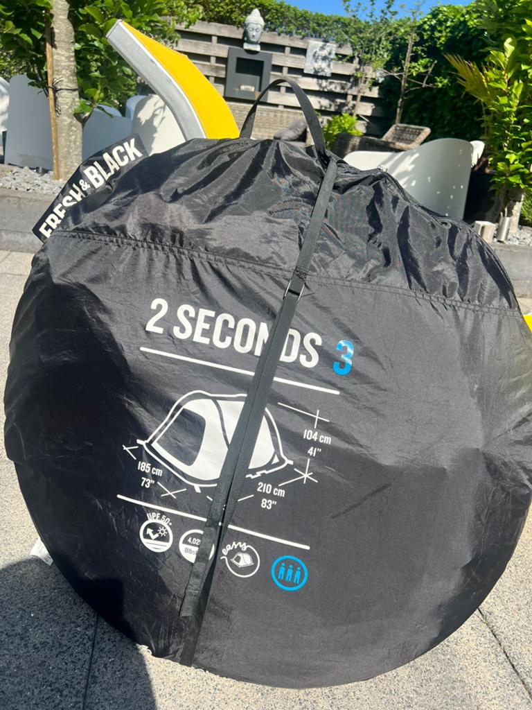 Quechua 2 seconds 3 pop up tent Fresh&Black, Ophalen, Gebruikt, Tot en met 3