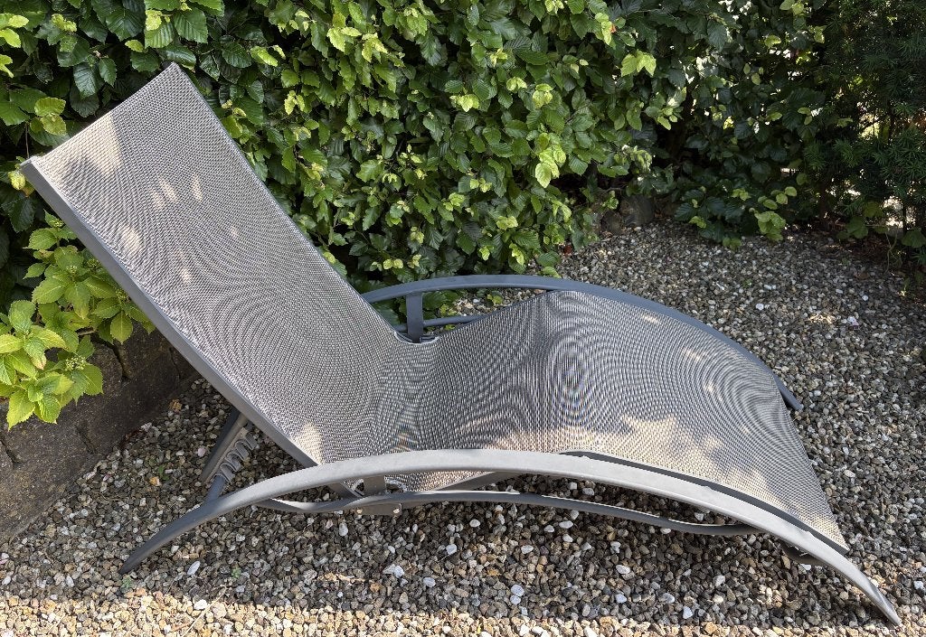 2 ligbedden, Tuin en Terras, Ligbedden, Ophalen, Gebruikt, Overige materialen, Inklapbaar