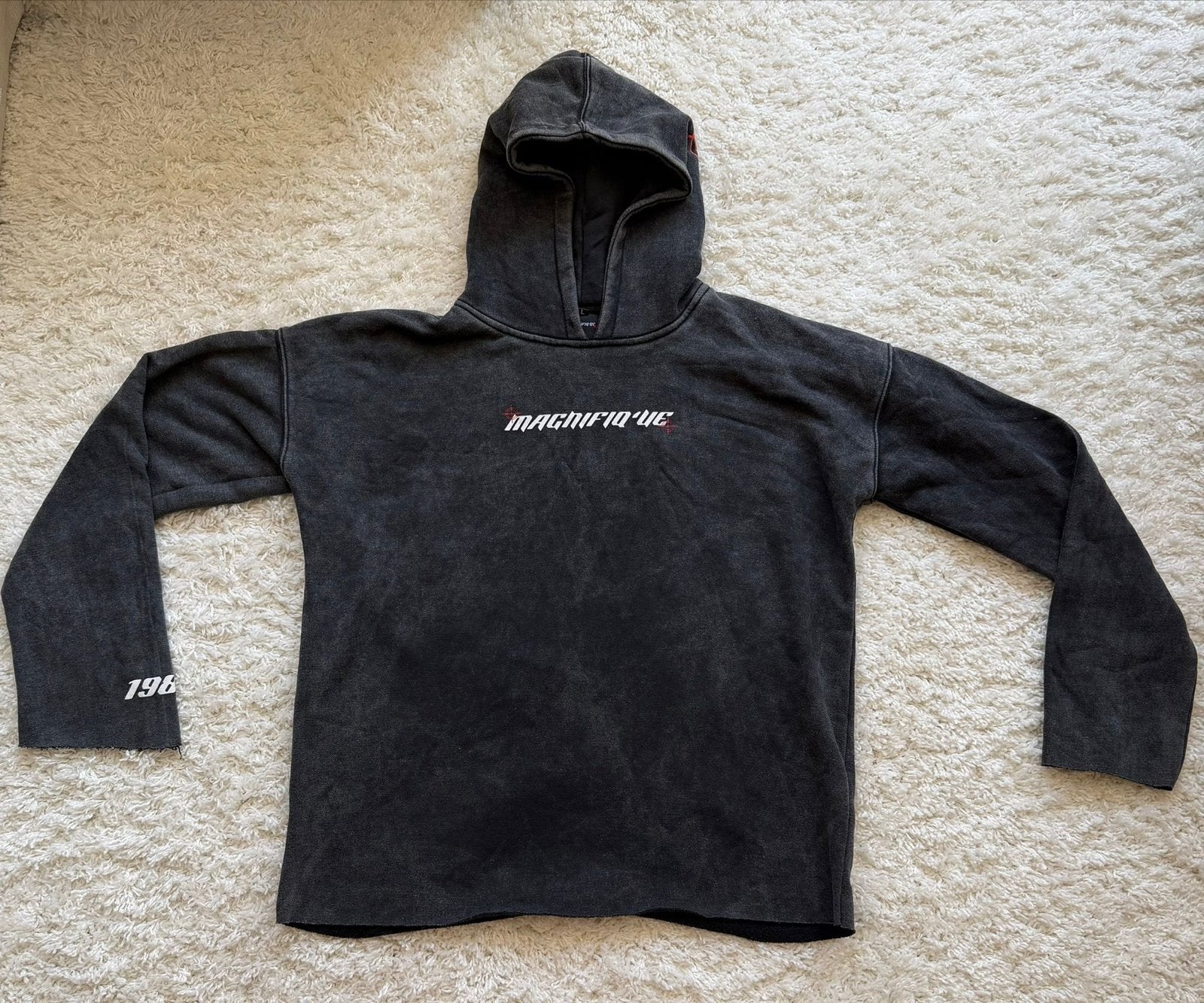 Magnifique Hoodie Zwart Maat L, Ophalen of Verzenden, Nieuw, Maat 52/54 (L), Zwart