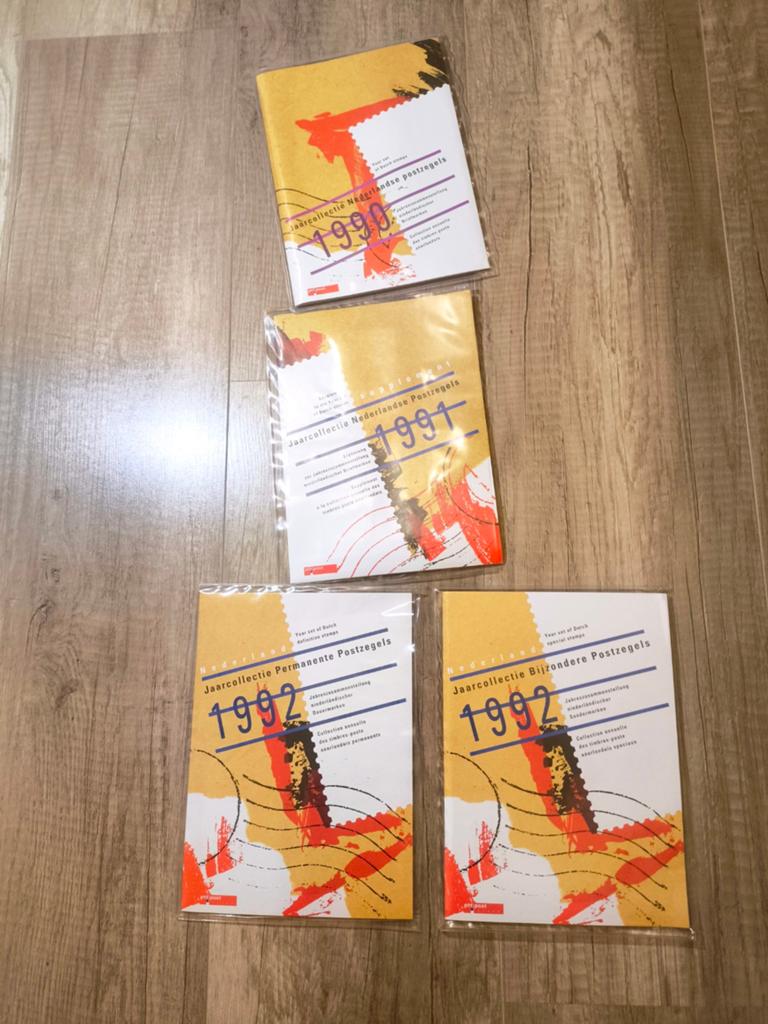 Jaarcollecties Nederlandse Postzegels 1990, 1991, 1992, Postzegels en Munten, Postzegels | Nederland, Ophalen of Verzenden