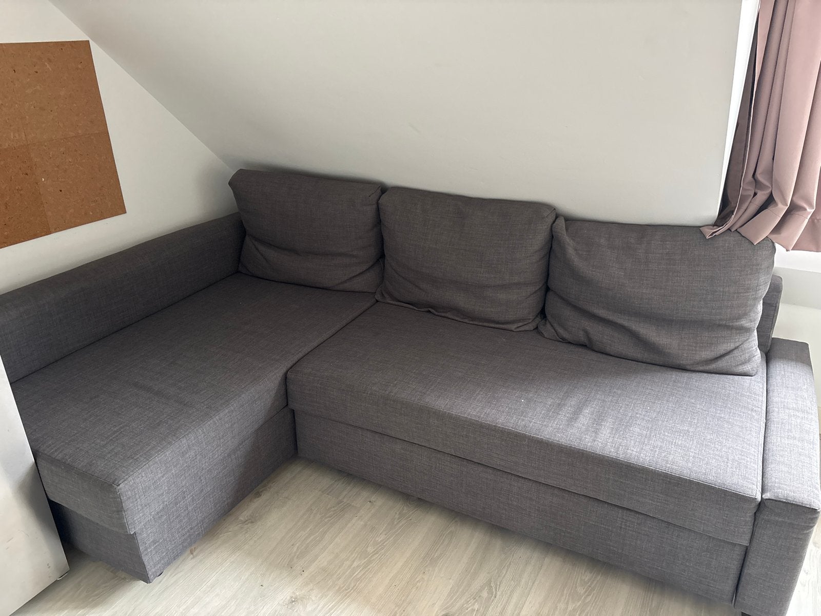 Grijze hoekbank/ slaapbank met opbergruimte, Huis en Inrichting, Banken | Bankstellen, Ophalen, Gebruikt, 100 tot 125 cm, Hoekbank