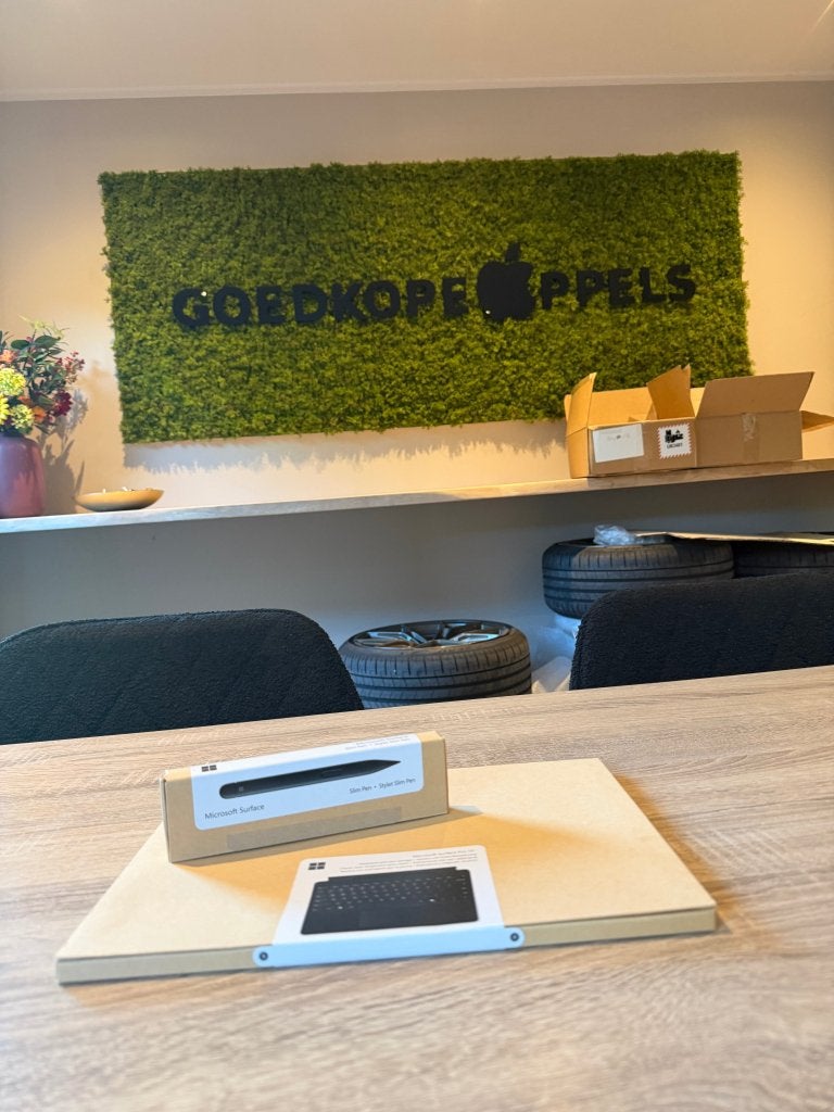 Microsoft Surface toetsenbord met pen 13 inch, Computers en Software, Toetsenborden, Ophalen, -, Microsoft, Evert Van De Beekstraat 354, 1118 CZ Schiphol