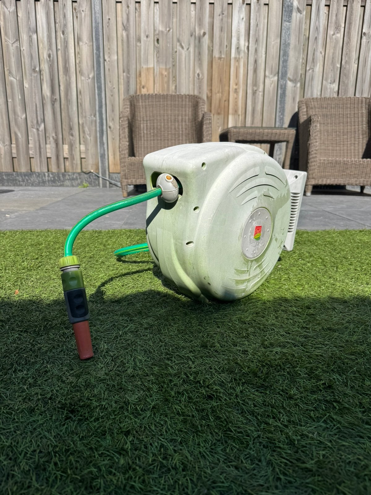 Central Park wandslangbox + tuinslang 15m, Tuin en Terras, Ophalen, Gebruikt, Tuinslanghaspel