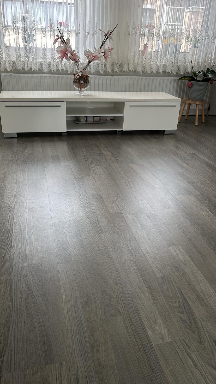 Witte dressoir, Huis en Inrichting, Stoffering | Vloerbedekking, Wit, Ophalen of Verzenden, Zo goed als nieuw, Minder dan 10 m²