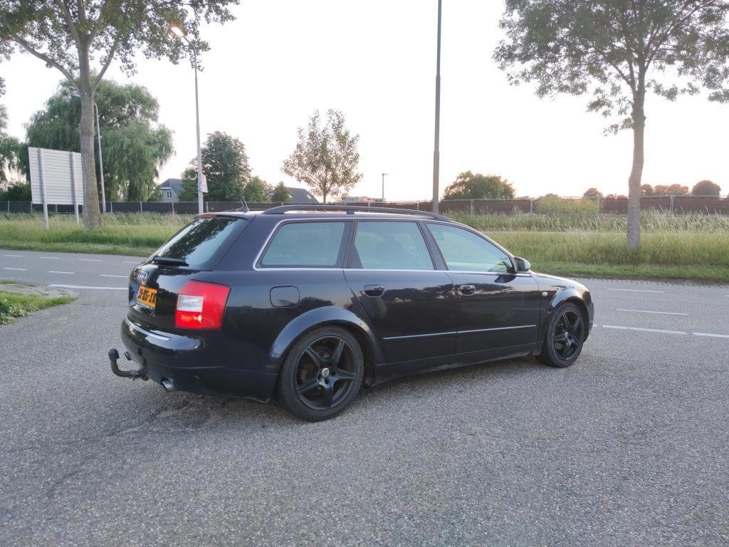 Foto 5 van Audi A4 Avant 1.8 Turbo MT Automaat LEES TEKST!