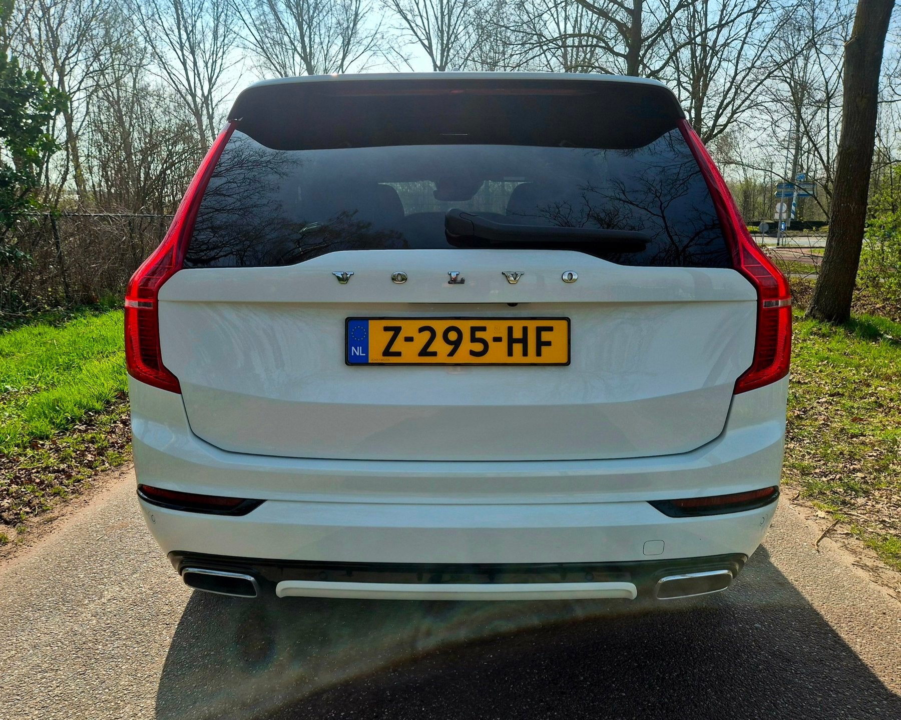 Volvo XC90 2.0 T8 Recharge AWD R-Design . 22 inch . Camera, Auto's, 4 cilinders, 1969 cc, 7 stoelen, Wit