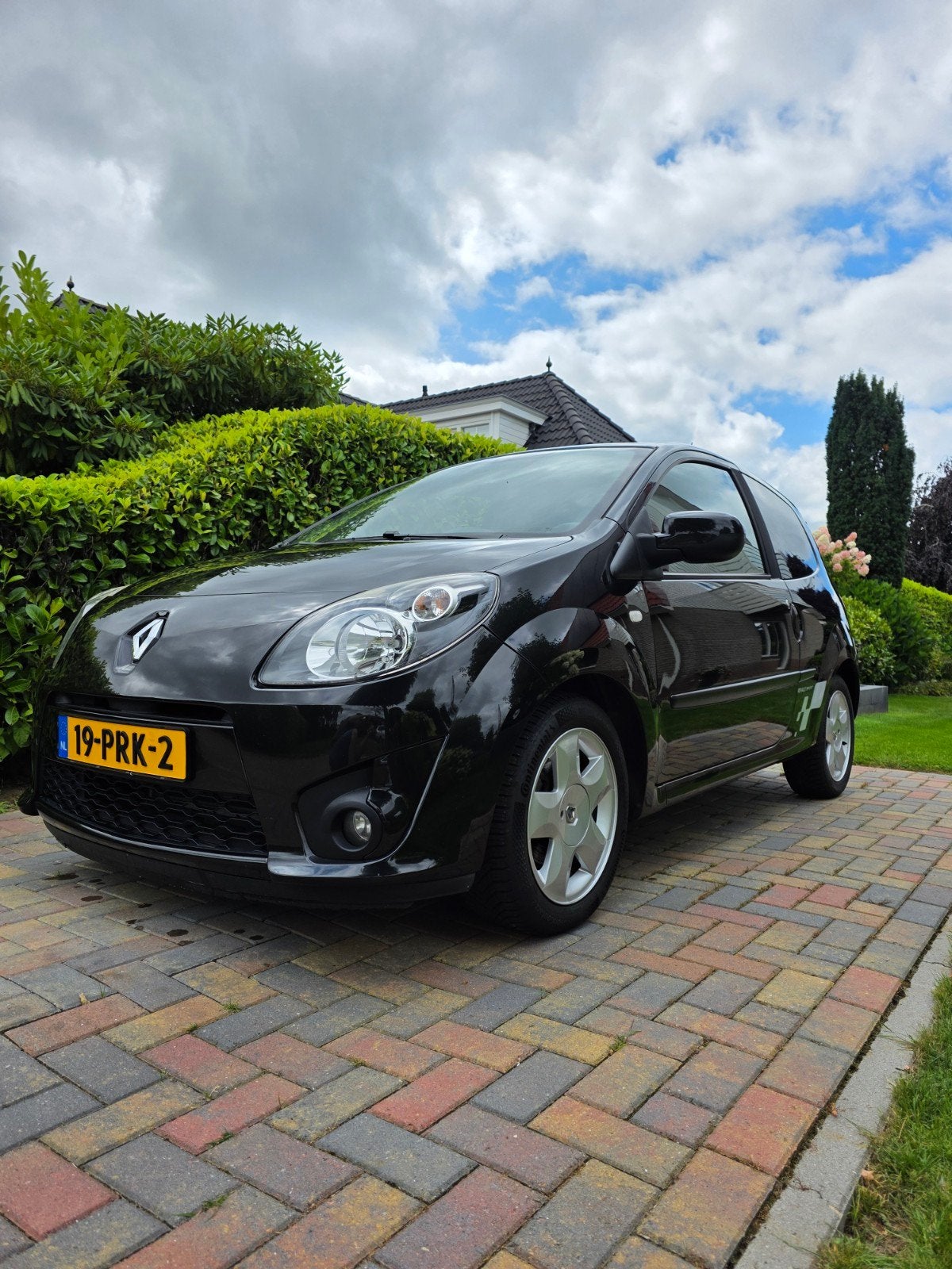 Renault Twingo 1.2 16V ECO2 | dealeronderhouden | Nieuwe apk, Auto's, 839 kg, Zwart, 4 cilinders, 4 stoelen