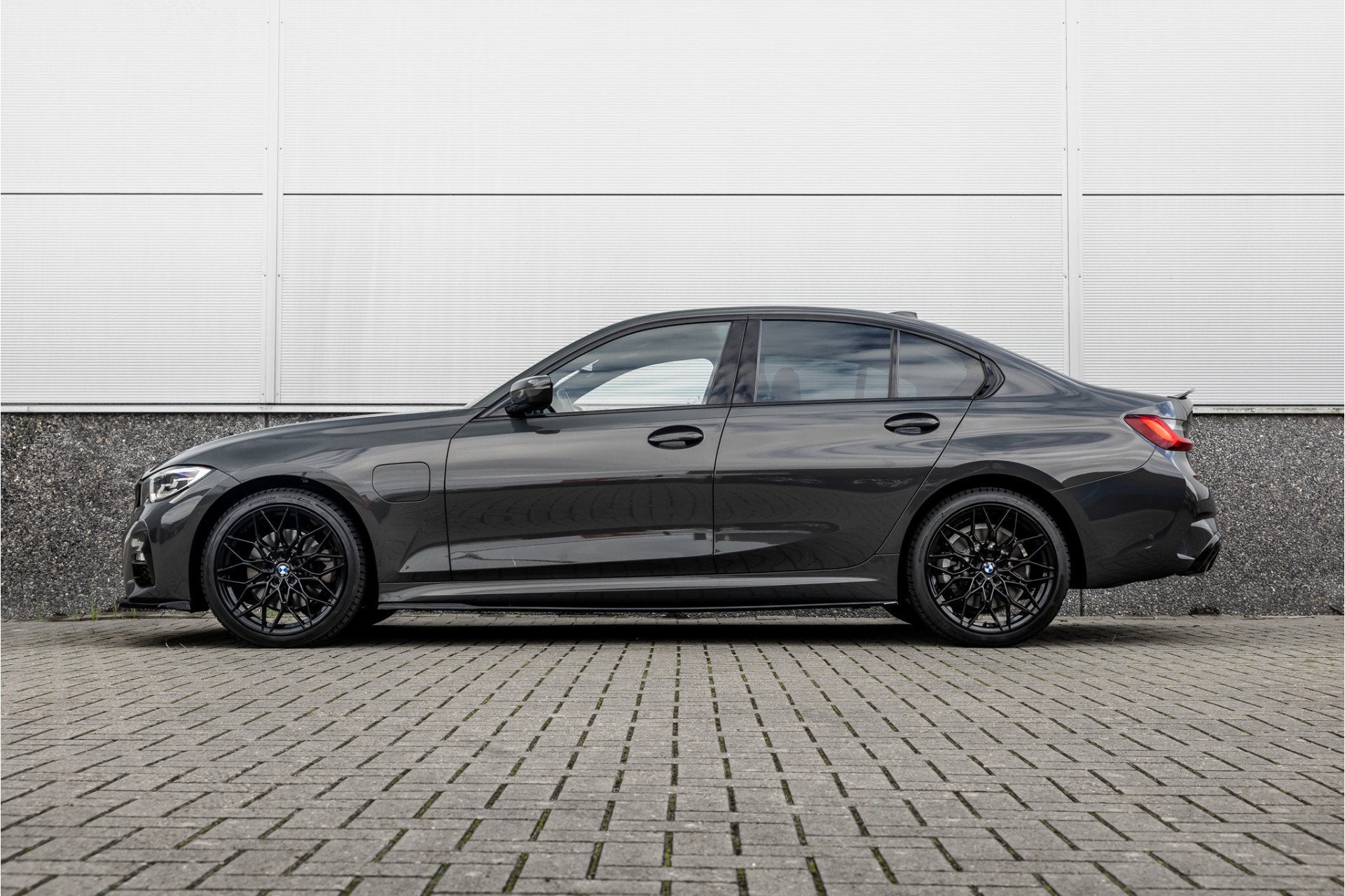 Foto 4 van BMW 3-serie M-Sport M-Sportstoel / HiFi / Camera / Maxton /
