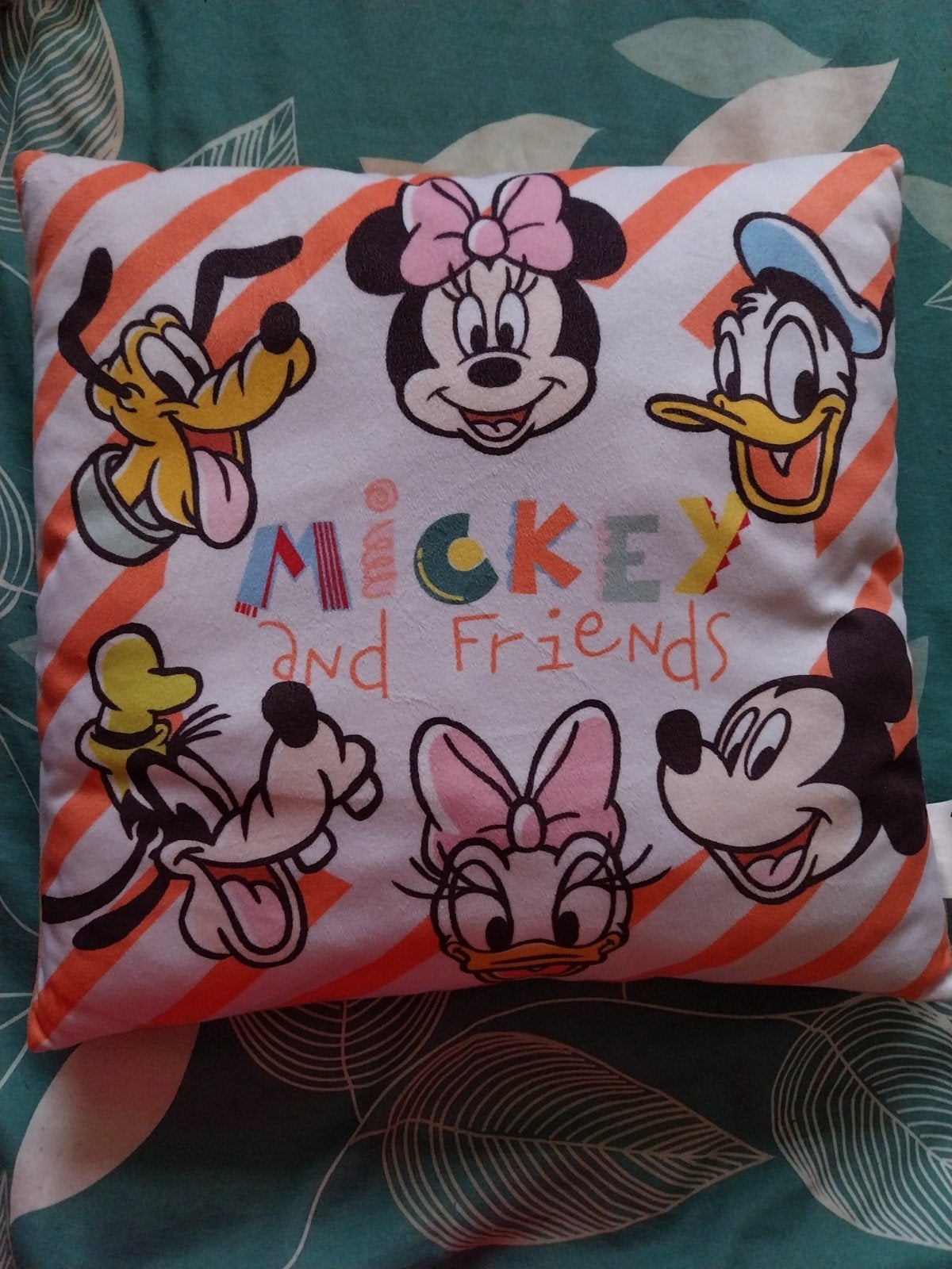 mickey kussen, Ophalen, Mickey Mouse, Zo goed als nieuw, Beeldje of Figuurtje