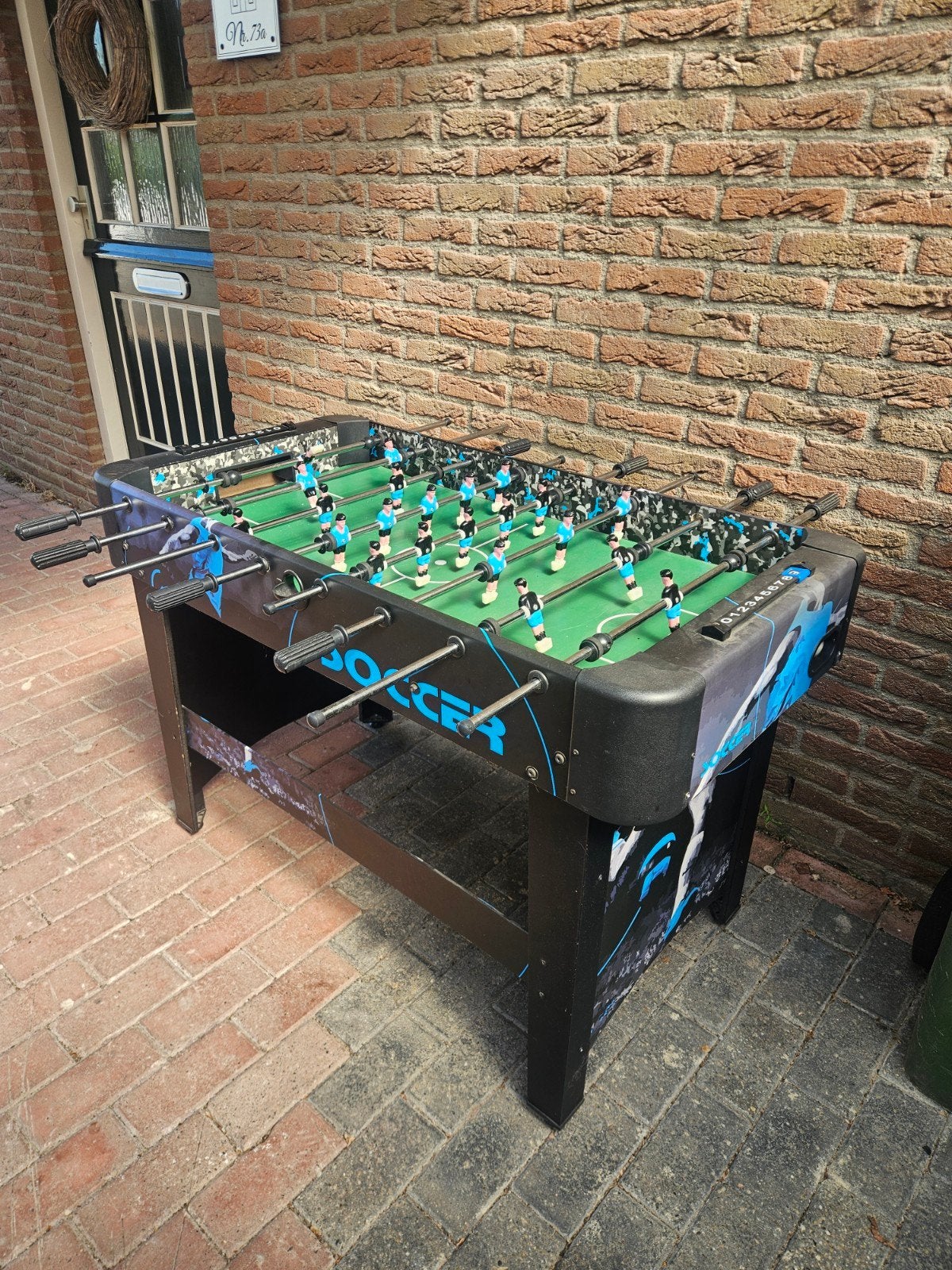 Grote stevige voetbaltafel, Ophalen, Gebruikt