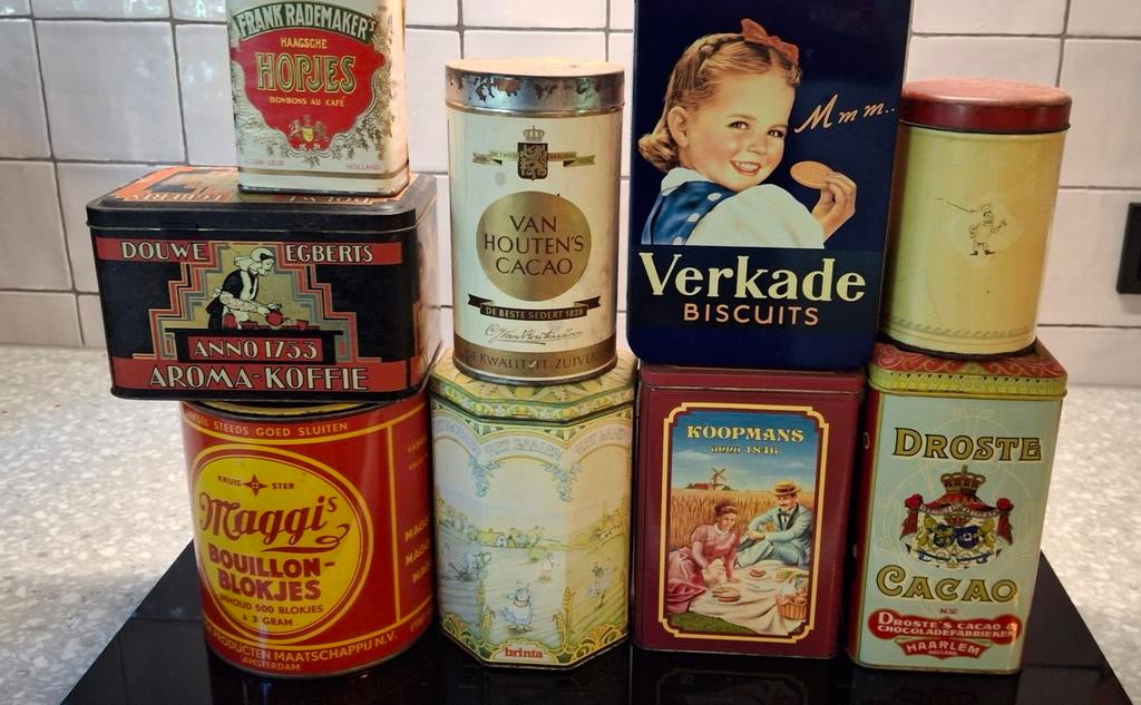 Set van 9 Vintage Blikken: Douwe Egberts, Verkade, Droste, Ophalen