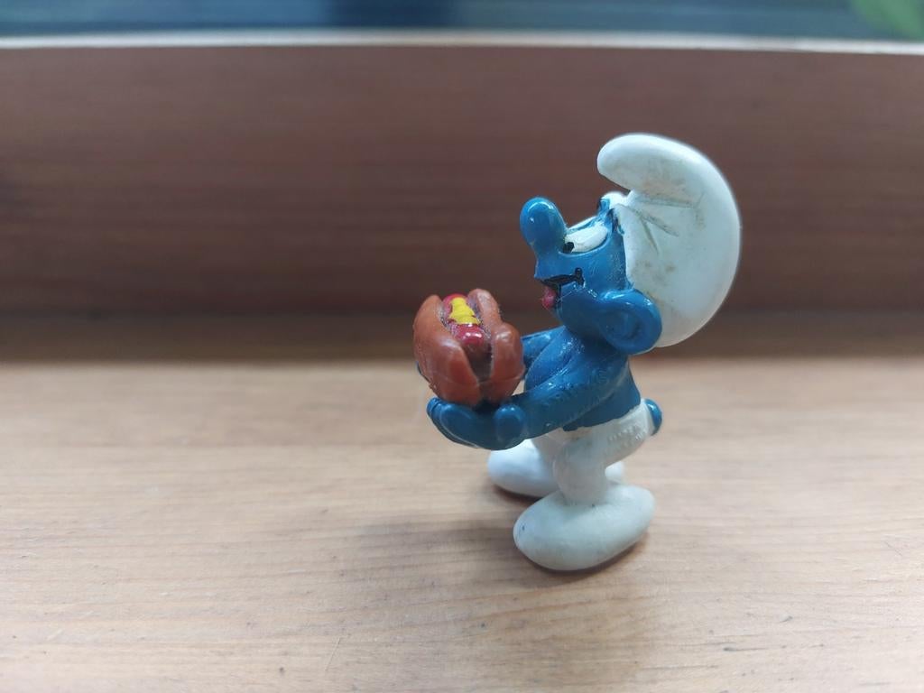 Smurf met hotdog 20169 De Smurfen, Verzamelen, Ophalen of Verzenden