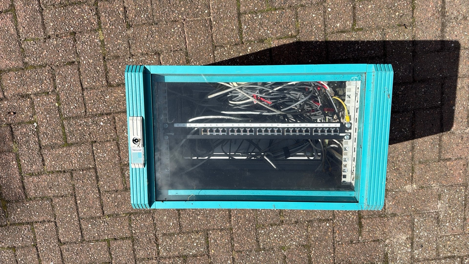 Patch kast, Computers en Software, Ophalen, Zo goed als nieuw