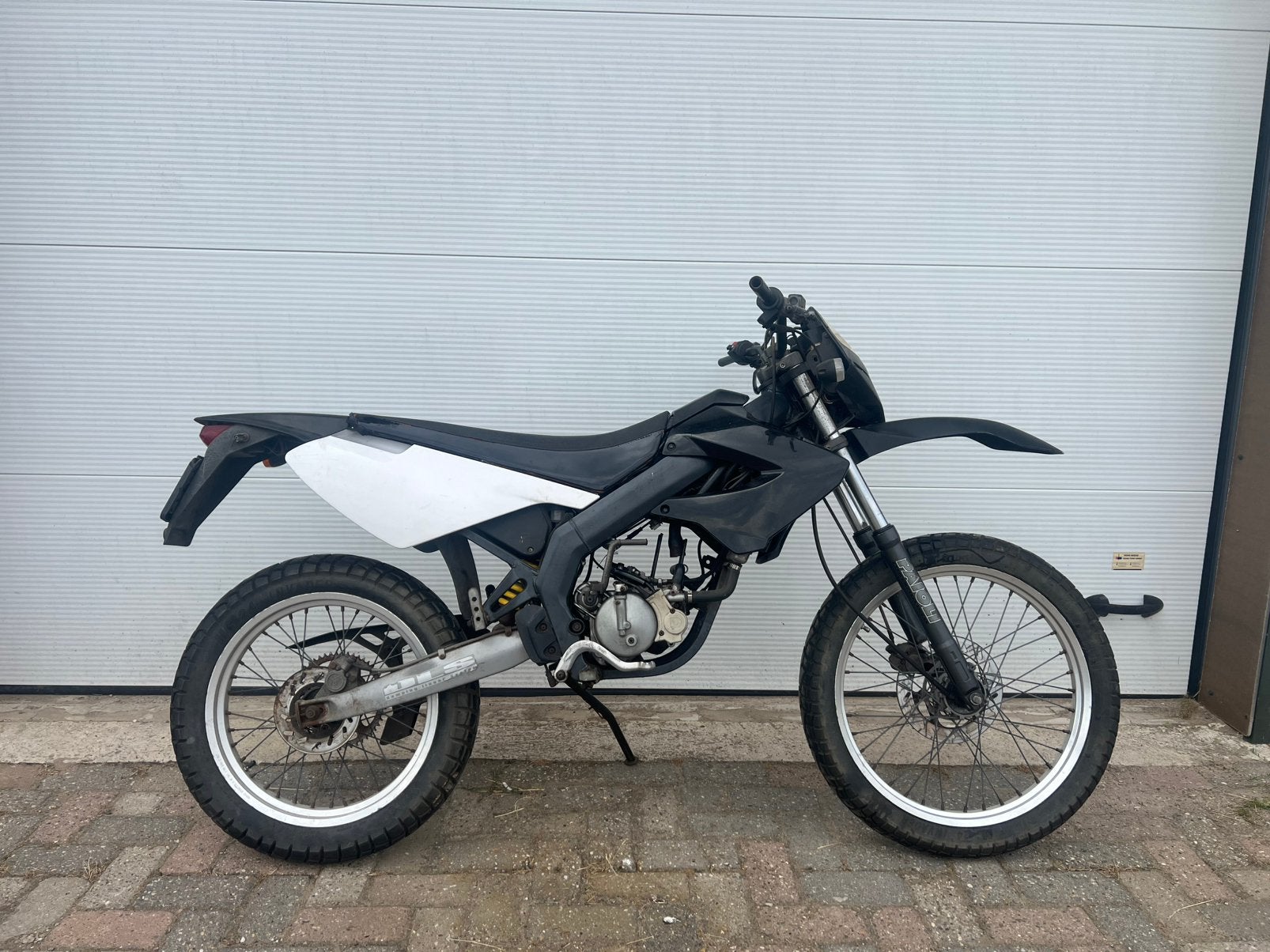 Derbi senda r project, Fietsen en Brommers, Brommers | Derbi, Ophalen, 6 versnellingen, Gebruikt, Senda r