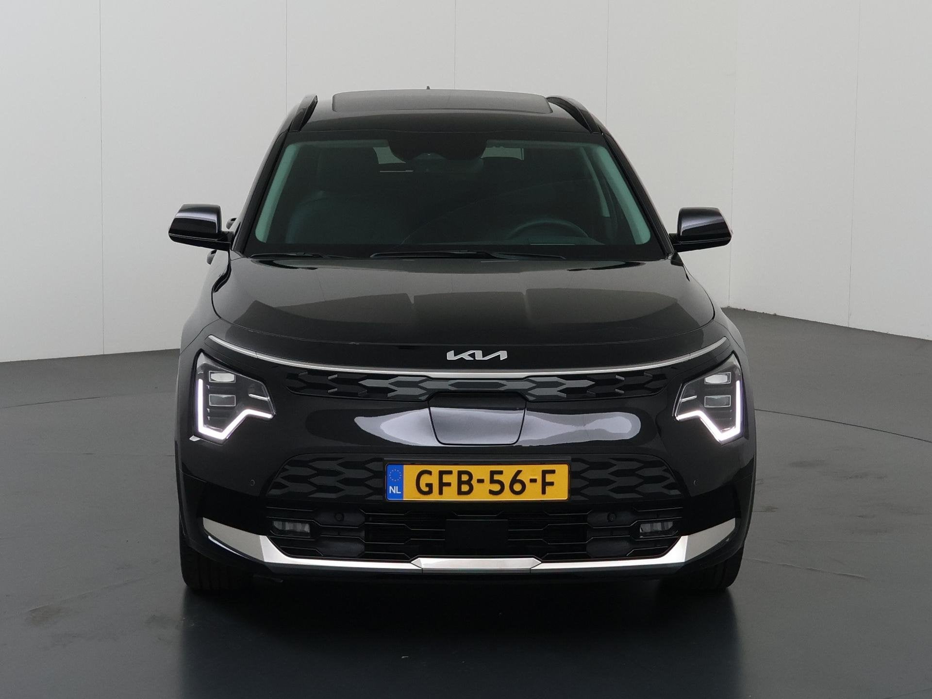 Kia Niro EV Plus 64.8 kWh | Schuif/Kanteldak | Leder | Adapt, Auto's, Gebruikt, 750 kg, 1657 kg, Zwart