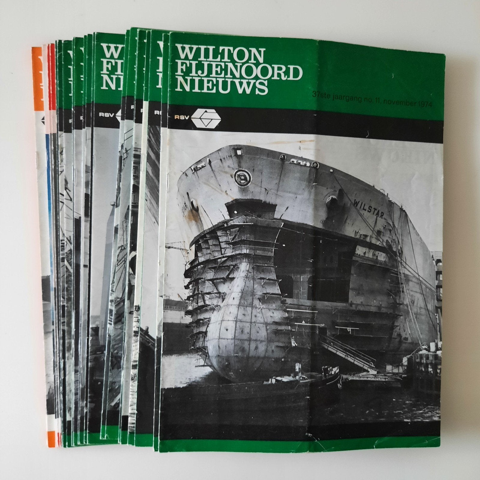 Wilton-Fijenoord  24 maandbladen 1974 - 1978, Ophalen of Verzenden, Boek of Tijdschrift