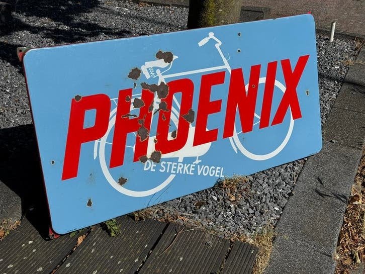 Oud groot Phoenix emaille fietsenbord, Ophalen