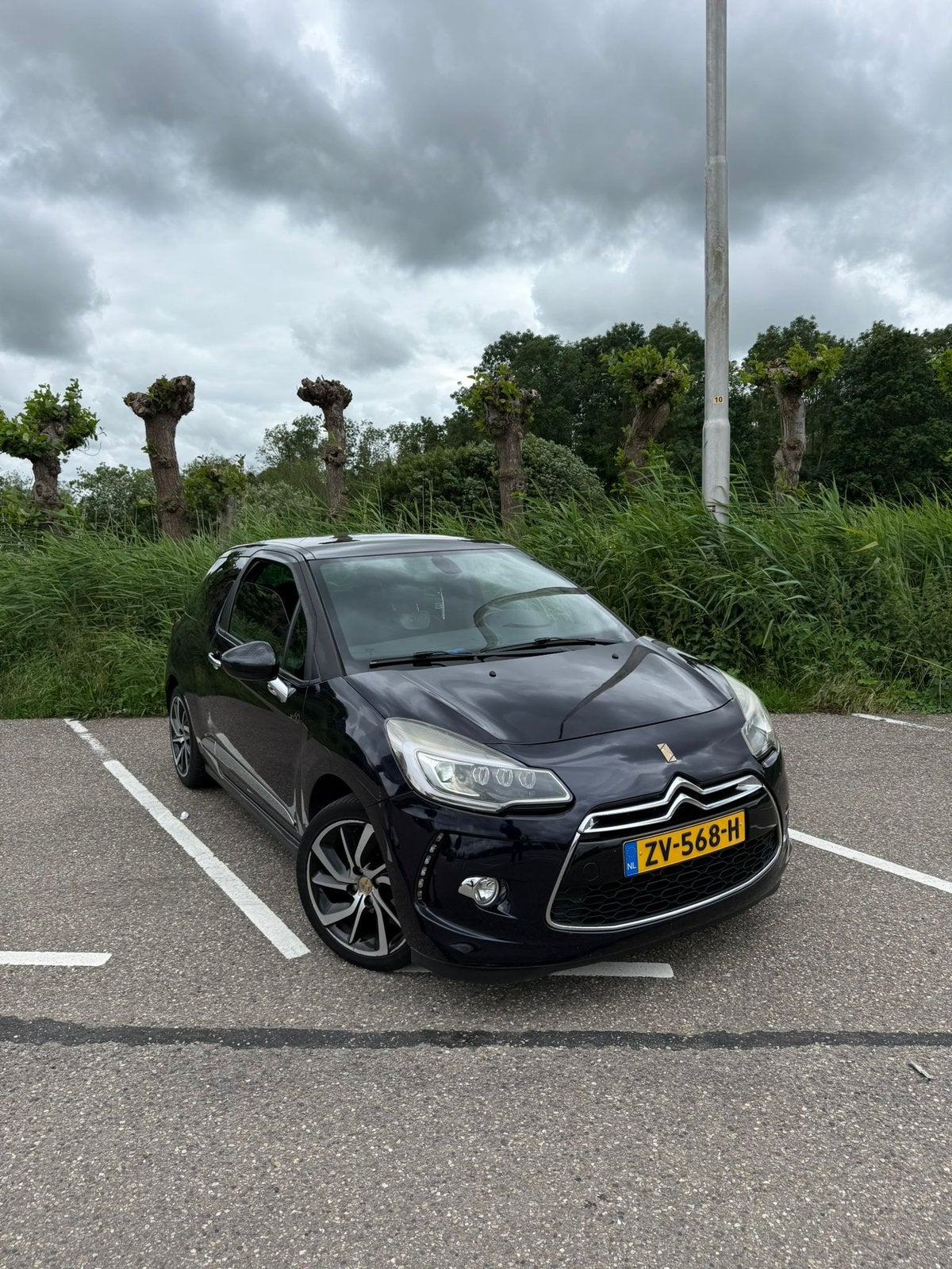 DS 3 1.2 Puretech 110pk S&S 2015 Blauw, Auto's, DS, Voorwielaandrijving, Stof, 40 €/maand, Zwart