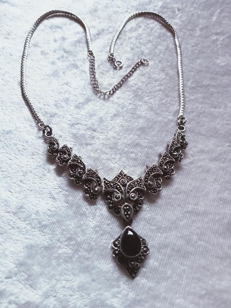 Mooie Zilveren Ketting met Markesietjes en Zwarte Onix, Verzenden, Zilver, Ketting, Met edelsteen