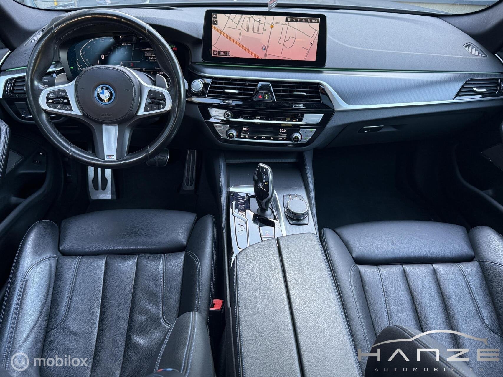 BMW 5-serie 545e xDrive|M-Sport|Pano|Laser|HUD|360|Memory|Vo, Auto's, Automaat, Gebruikt, 394 pk, 2000 kg