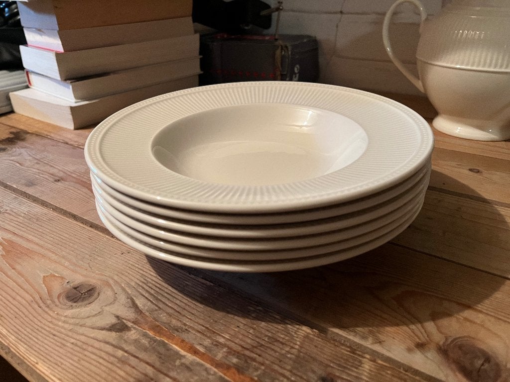 Wedgwood Windsor diepe borden, Ophalen, Klassiek, Zo goed als nieuw, Bord(en)