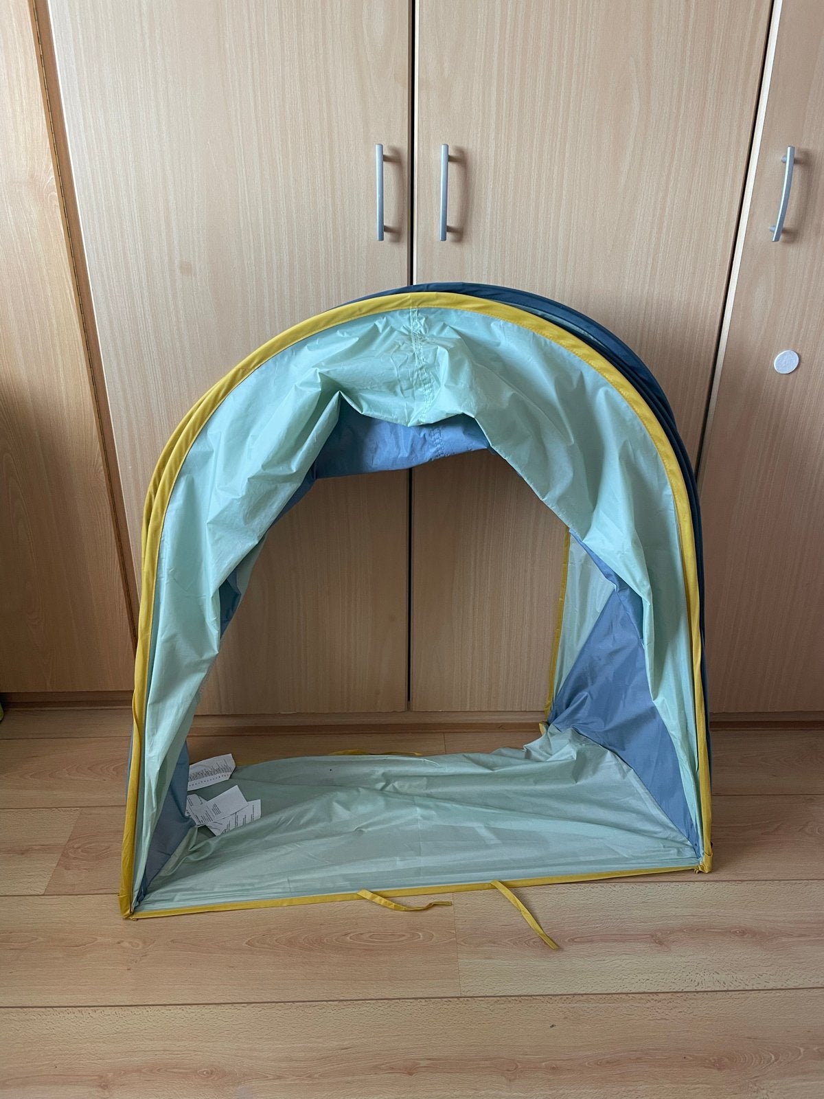 ZGAN IKEA Eldfluga bed tent, Ophalen, Zo goed als nieuw