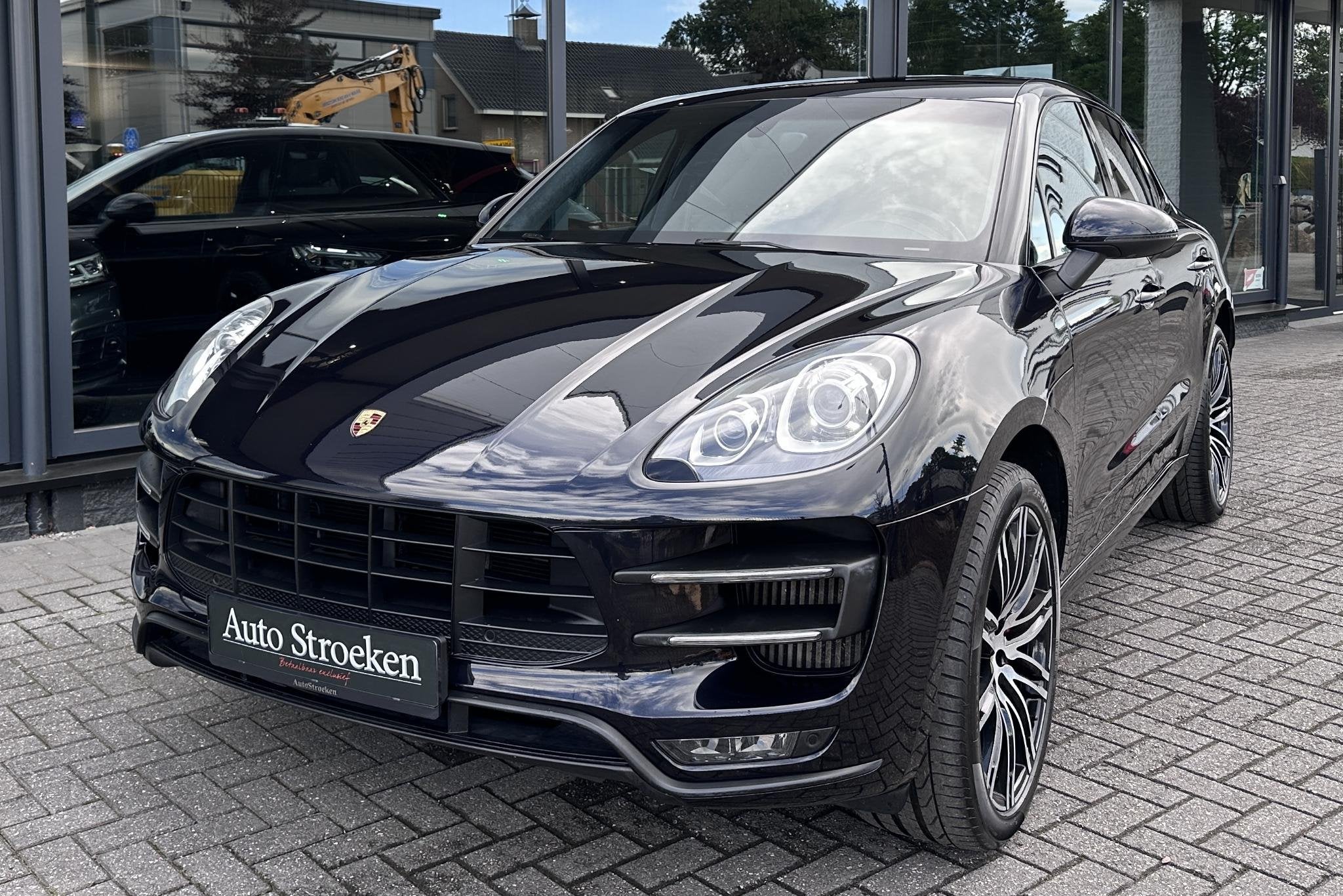 Porsche Macan 3.6 Turbo 400pk Luchtvering Leder Bose SportCh, Auto's, Porsche, Automaat, Gebruikt, Zwart, Bedrijf