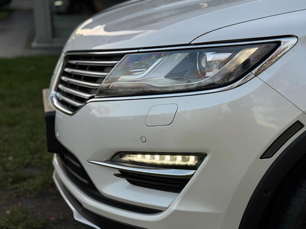 Lincoln MKC 2.0T EcoBoost Reserve Final Edition (bj 2021), Auto's, Lincoln, 1361 kg, 450 kg, Gebruikt, Wit